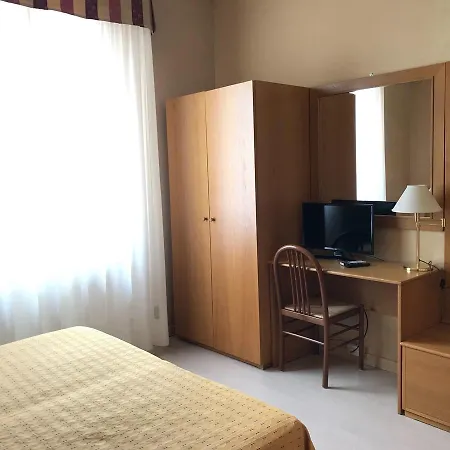 Hotel Rotelli 3*
